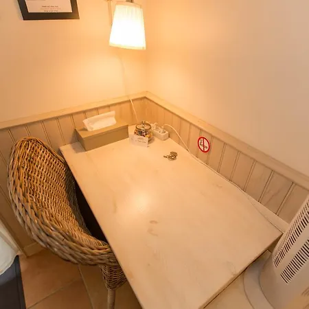 La Maison Cachee Gasthuis *
