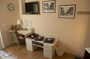 Guest house La Maison Cachee